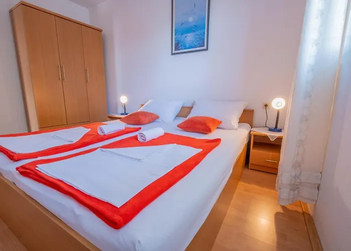 Cozy Apartments With Sea View